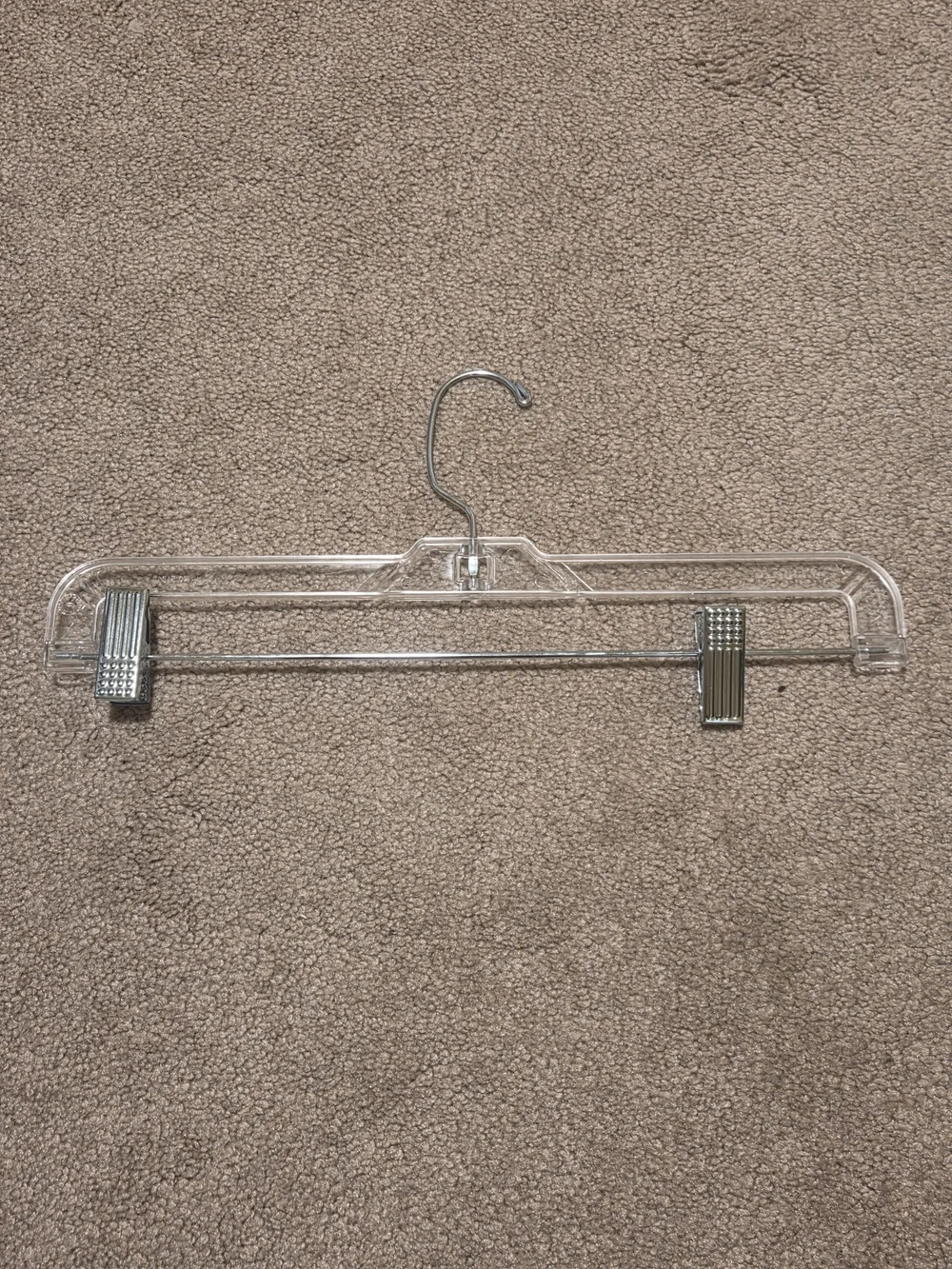 Plastic Hanger with Clips
